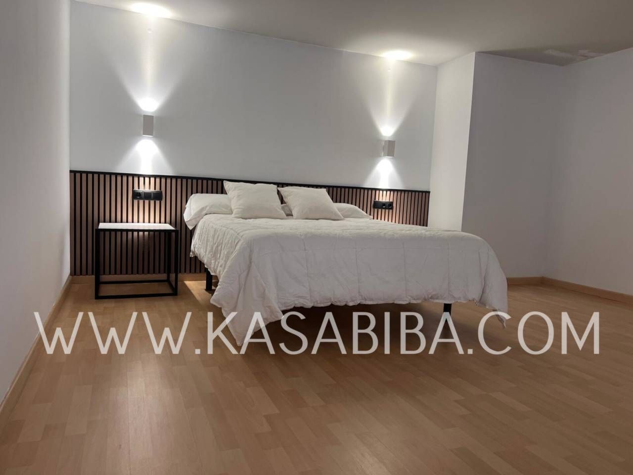 Bedroom of Loft for sale in  Valencia Capital  with Air Conditioner, Heating and Parquet flooring