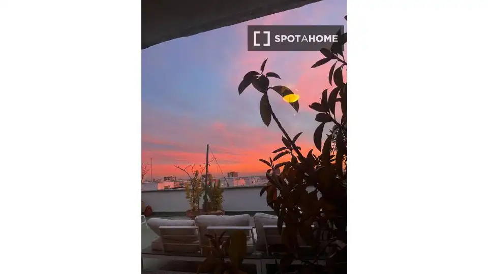 Appartamento con terrazza in affitto a Retiro, imagen 3