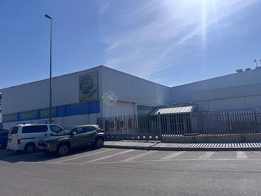 Nave industrial in vendita a Constitucio