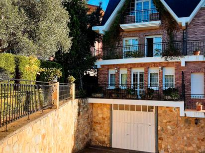 Exterior view of Single-family semi-detached for sale in Laudio / Llodio  with Heating, Private garden and Balcony