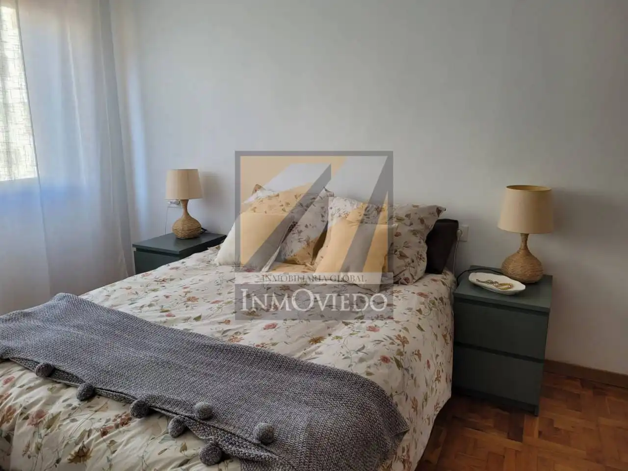 Schlafzimmer von Wohnung zur Miete in Oviedo  mit Heizung