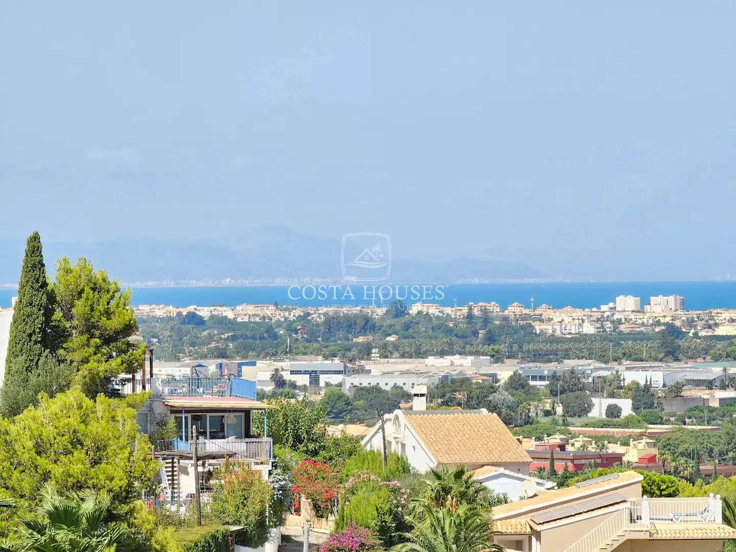 Houses for sale in Dénia  with Air Conditioner, Private garden and Terrace