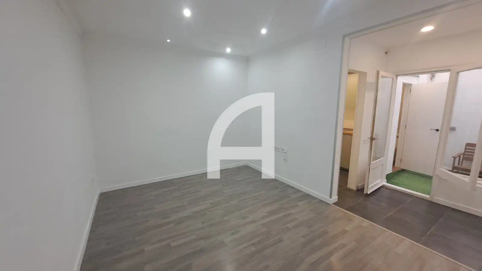 Piso en venta en Terrassa con Calefacción y Terraza
