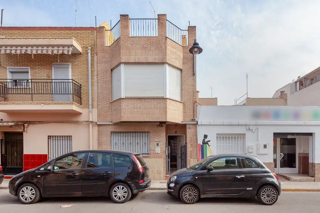 Exterior view of Detached homes for sale in Aldaia