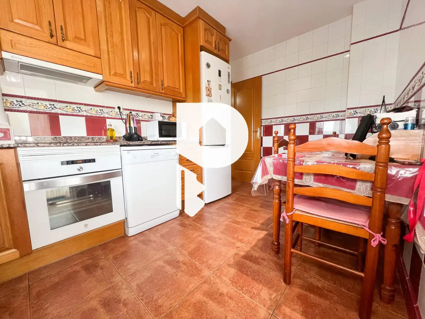 Kitchen of Houses for sale in Sant Andreu de la Barca  with Air Conditioner, Heating and Private garden