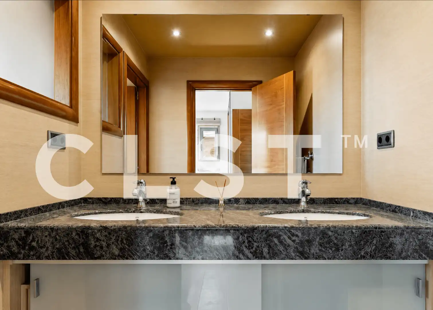 Baño de Casa o chalet en venta en Altafulla con Aire acondicionado, Calefacción y Jardín privado