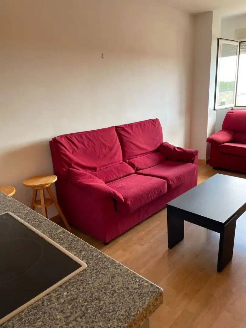 Wohnung mit Aufzug zur Miete in Villamayor - Calle Filiberto Villalobos, imagen 2