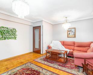 Flat for sale in  EVARISTO VALLE, 24, Milán - Pumarín