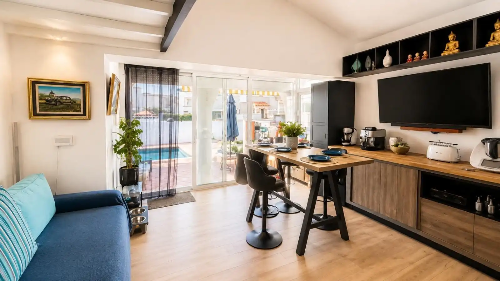 Sala de estar de Casa o chalet en venta en Empuriabrava con Aire acondicionado, Calefacción y Jardín privado