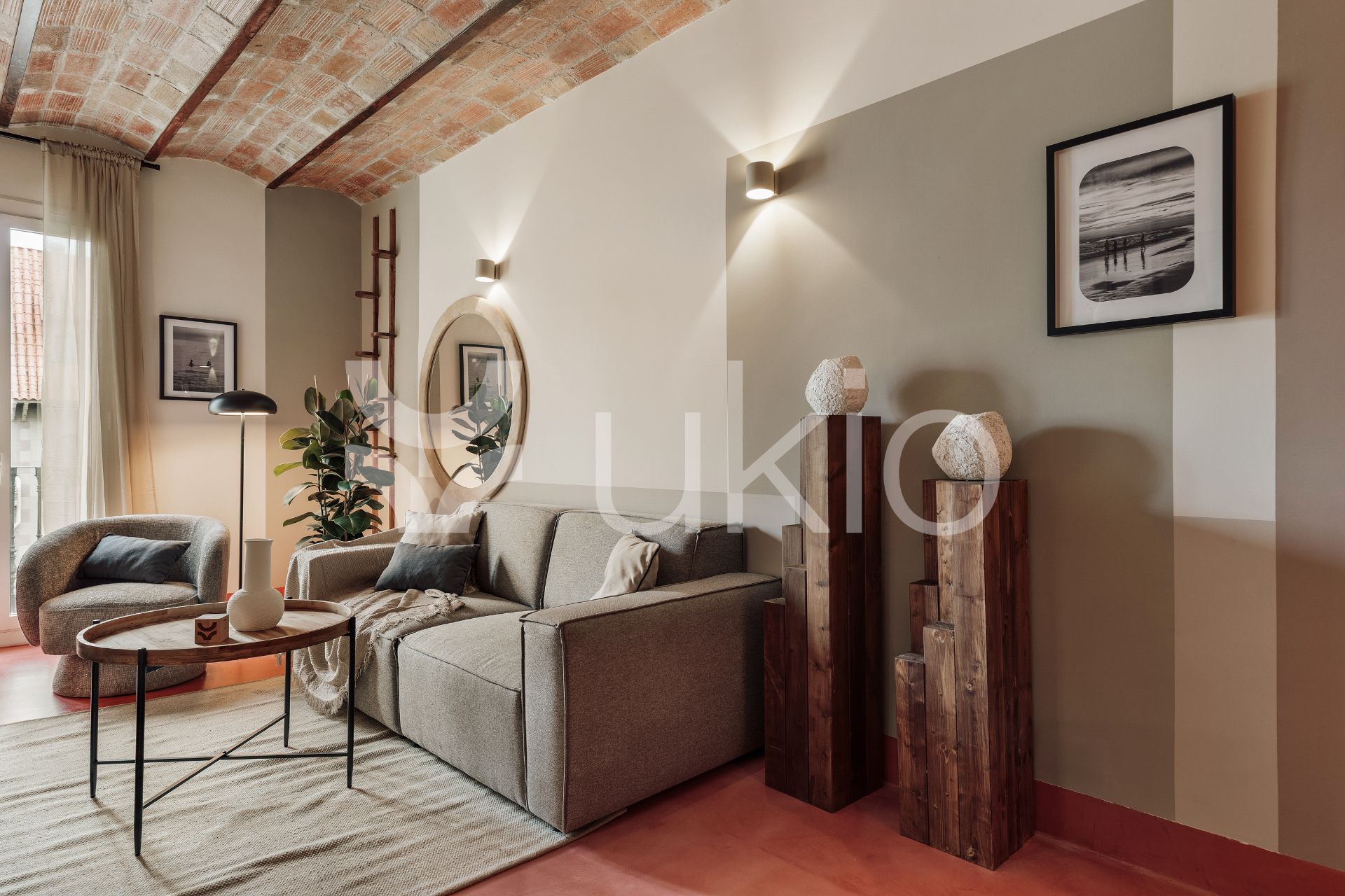 Sala de estar de Apartamento de alquiler en  Barcelona Capital con Aire acondicionado, Calefacción y Amueblado