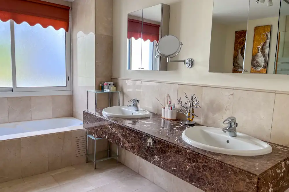 Bathroom of Houses for sale in San Sebastián de la Gomera  with Terrace and Furnished