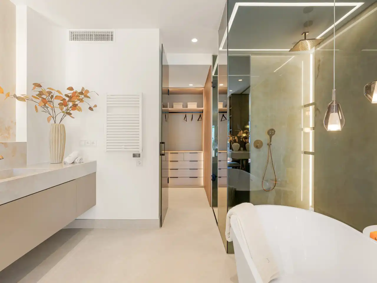 Bathroom of Duplexes for sale in Estepona  with Air Conditioner, Heating and Terrace