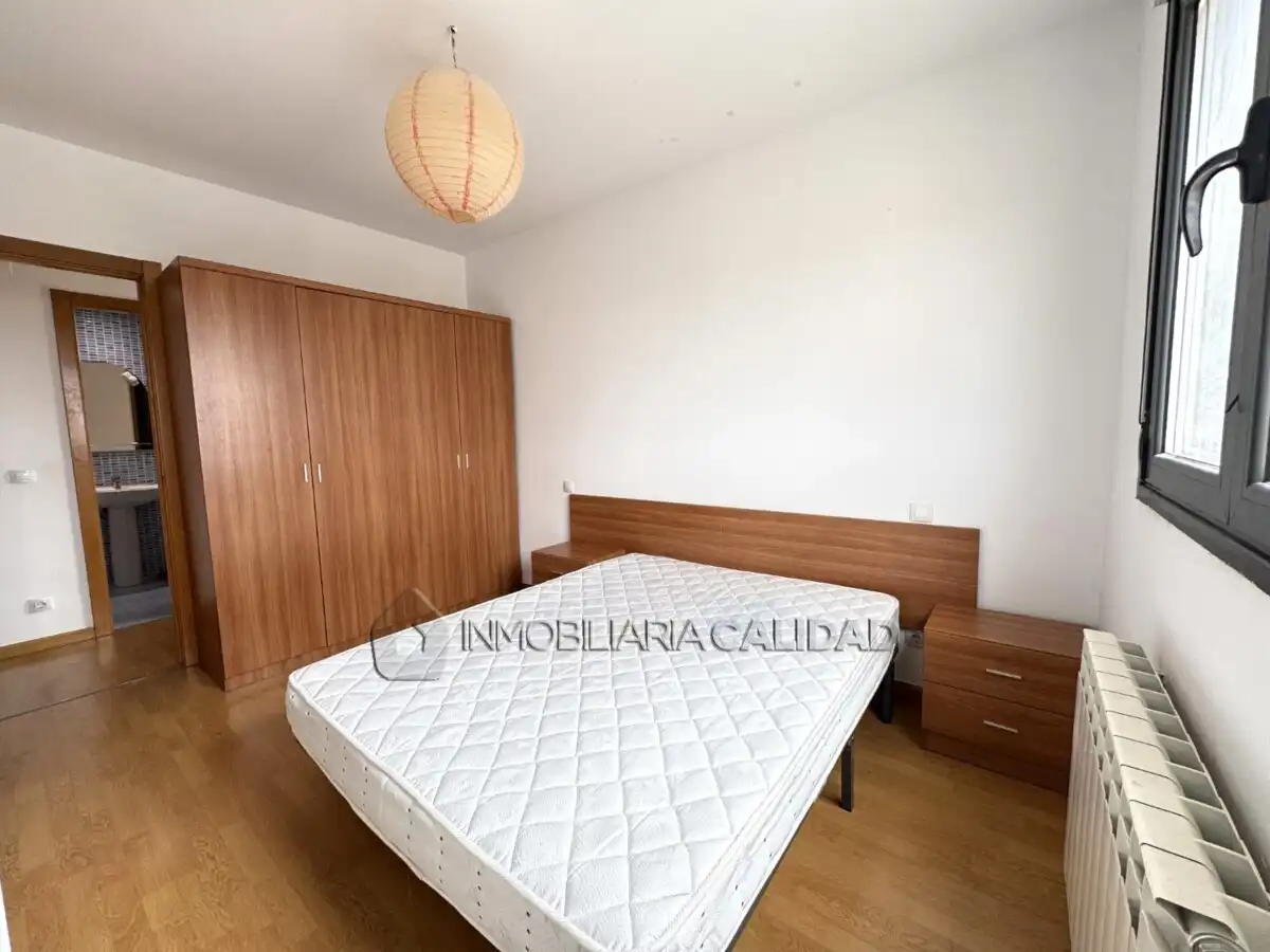 Schlafzimmer von Wohnung zur Miete in Capiscol - Gamonal
