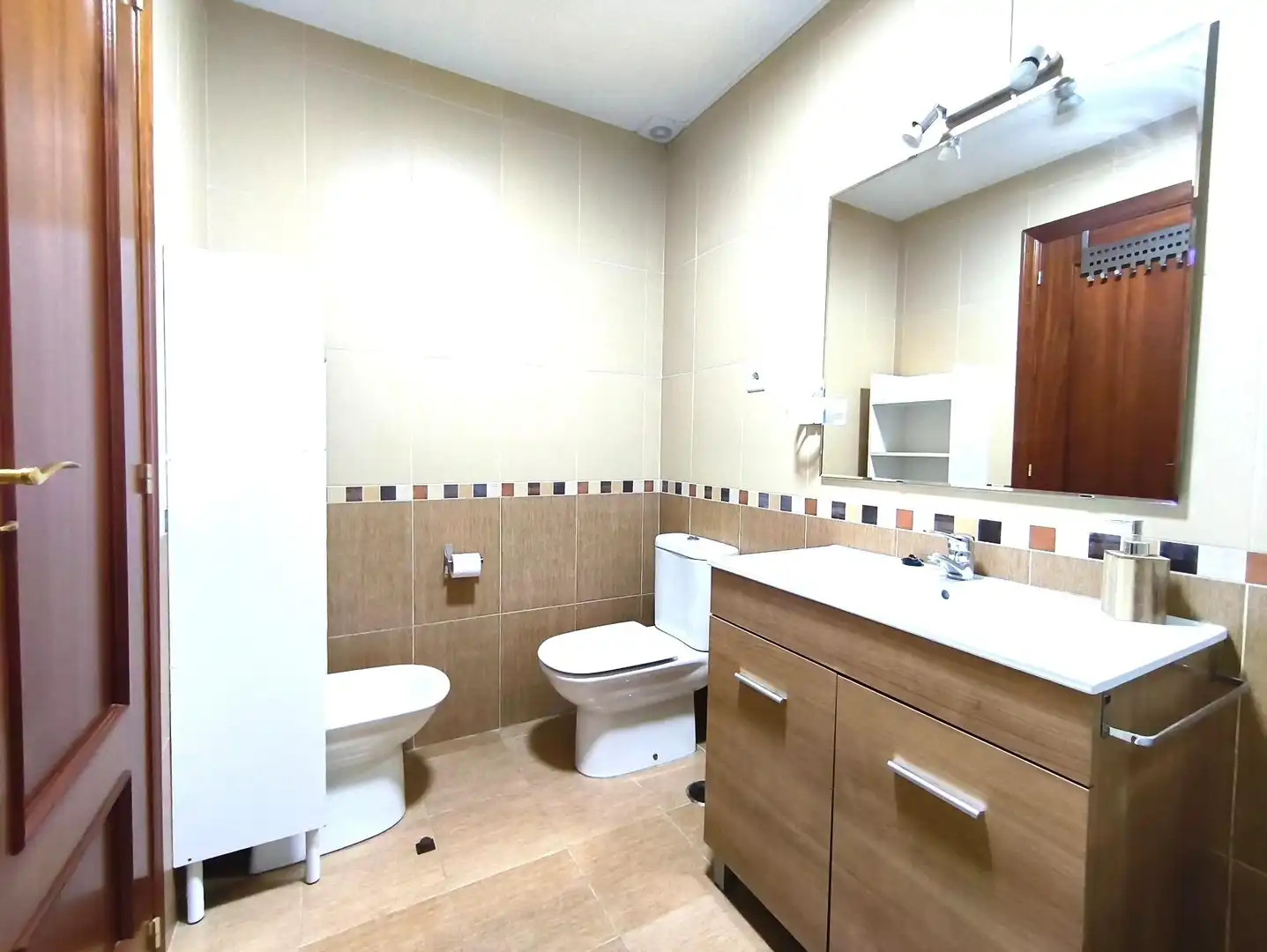 Bathroom of Flat for sale in Castañeda  with Heating