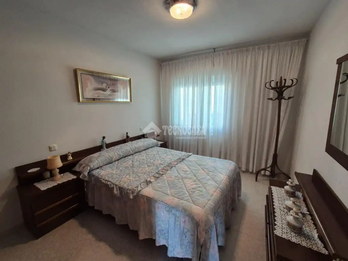 Schlafzimmer von Einfamilien-Reihenhaus zum Verkauf in Jadraque mit Heizung