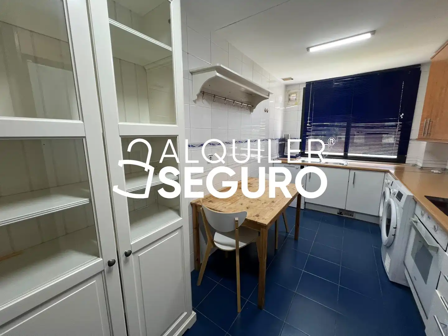 Kitchen of Flat for rent in Tres Cantos  with Air Conditioner, Heating and Swimming Pool