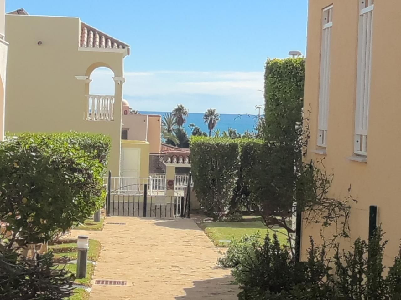 Flat for rent in Las Conchas, Las Marinas - Pueblo Laguna