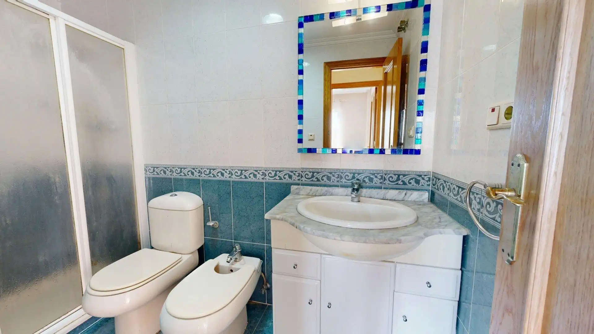 Apartamento en venta en Calle GIJON, Ciutat Esportiva