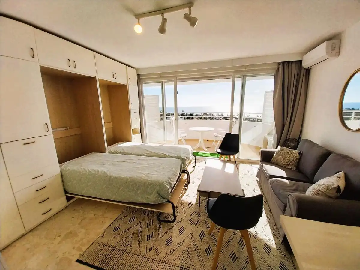 Flat with pool for sale in Elviria - Cabopino, imagen 6