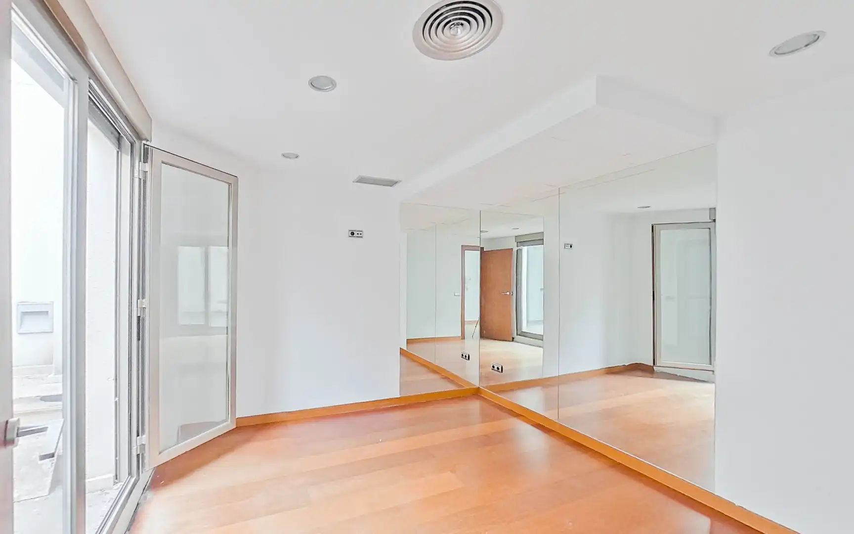 Dúplex en venta en Villanueva de la Serena con Aire acondicionado, Parquet y Terraza