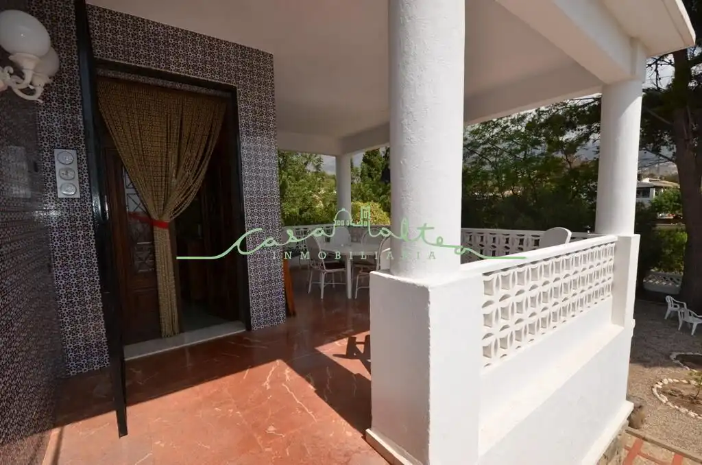 Casa o xalet en venda en Altea amb Aire condicionat, Jardí privat i Terrassa