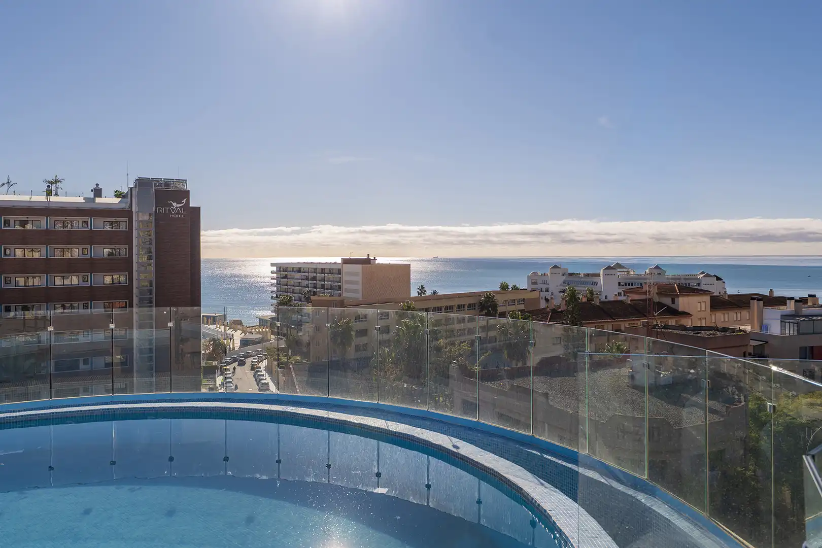 Piscina de Ático en venta en Torremolinos con Aire acondicionado, Calefacción y Terraza