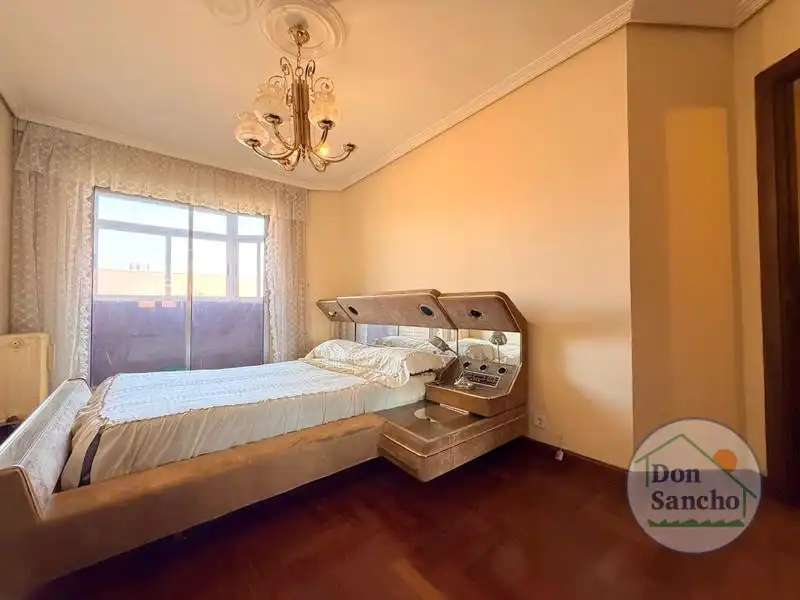 Piso con ascensor en venta en Centro, imagen 28