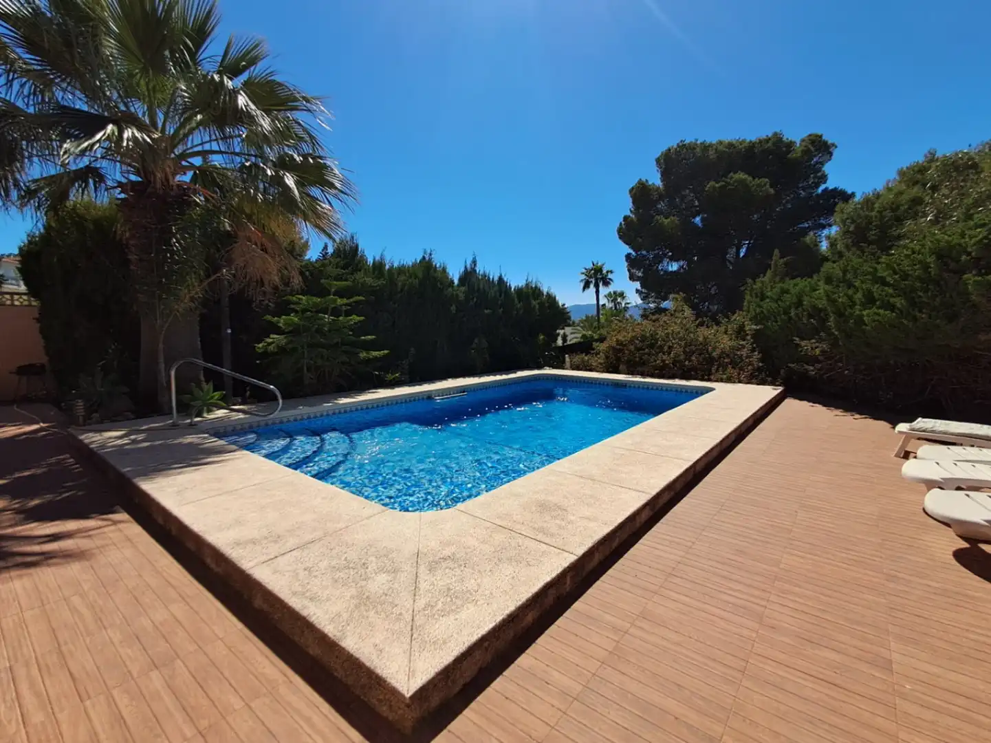 Piscina de Casa o chalet de alquiler en L'Alfàs del Pi con Aire acondicionado, Calefacción y Jardín privado