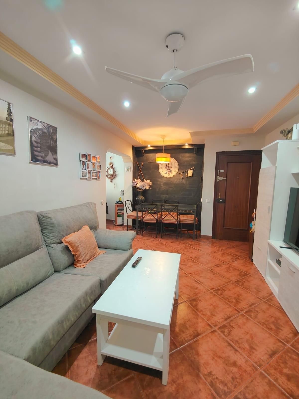 Sala d'estar de Pis en venda en San Fernando