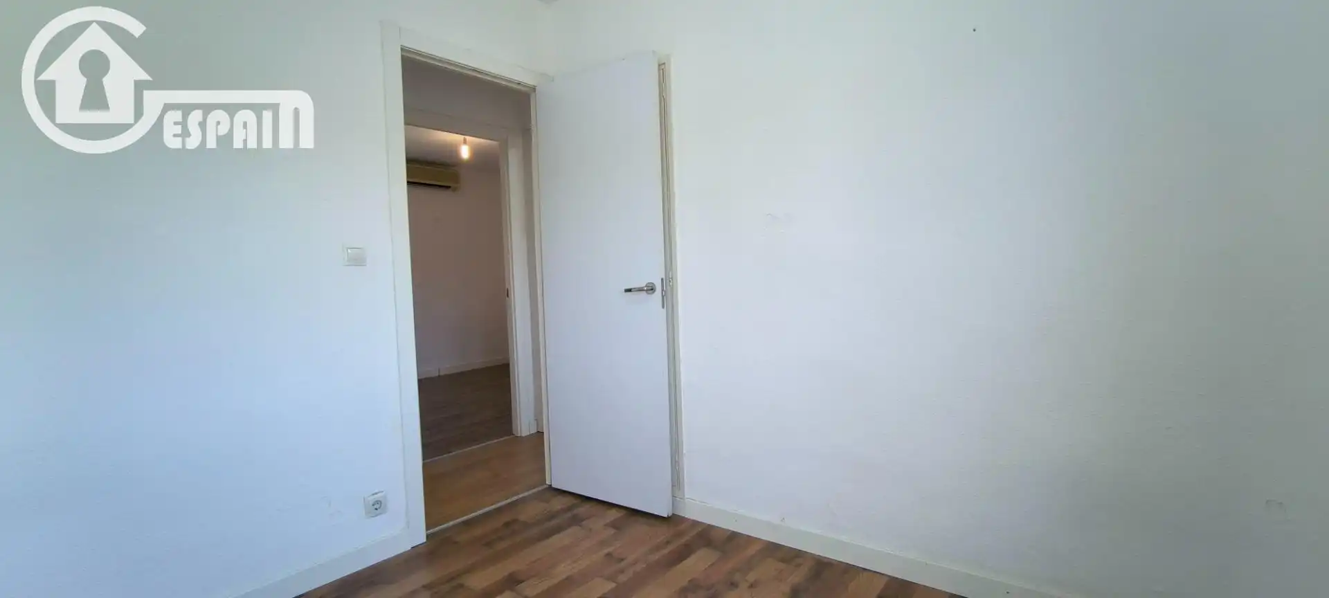 Habitación de Piso en venta en Madrid con Aire acondicionado