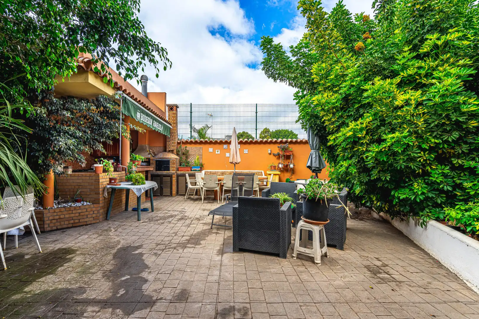 Terraza de Casa adosada en venta en San Cristóbal de la Laguna con Jardín privado, Terraza y Trastero