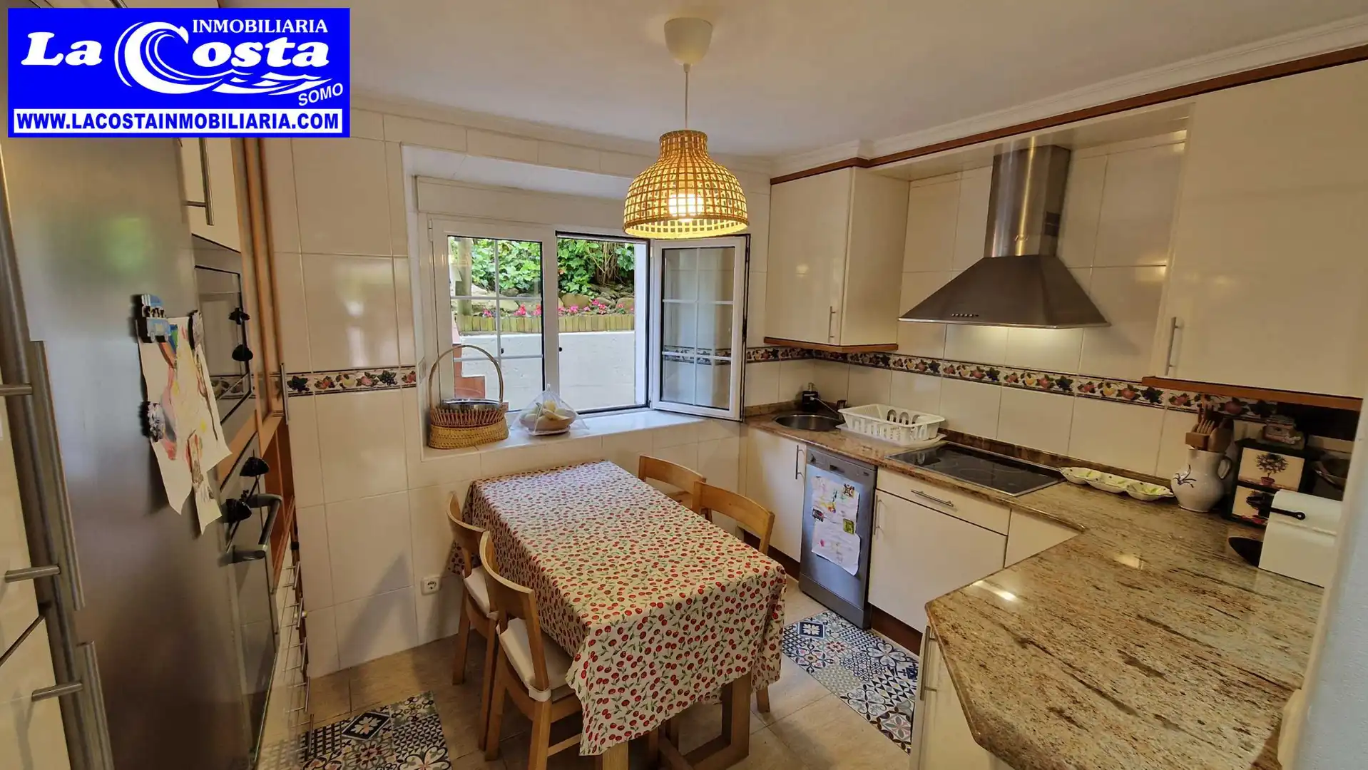 Kitchen of Detached homes for sale in Marina de Cudeyo  with Private garden, Terrace and Oven