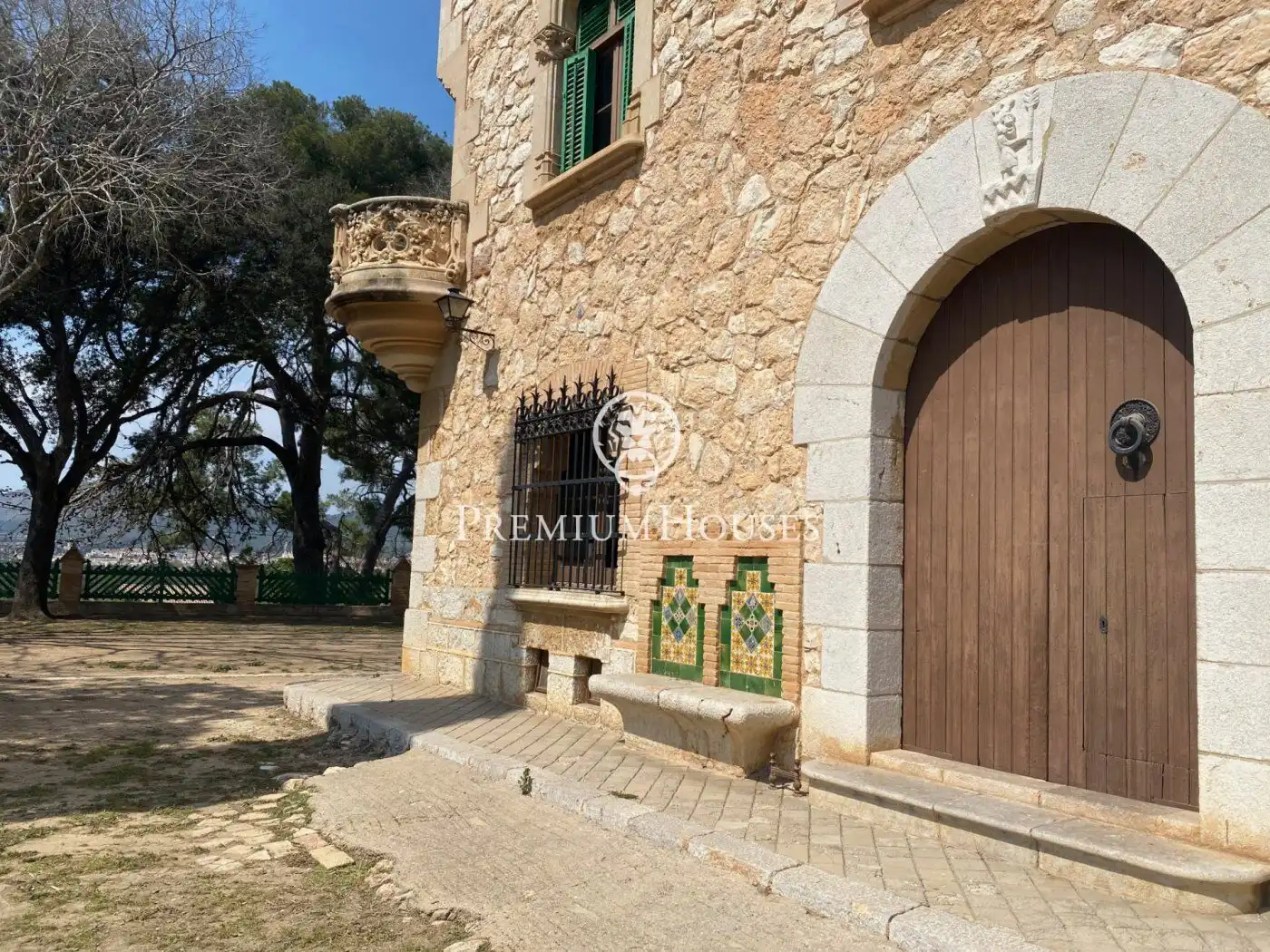 Exterior view of Country homes for sale in Sant Pere de Ribes  with Private garden, Storage room and Balcony