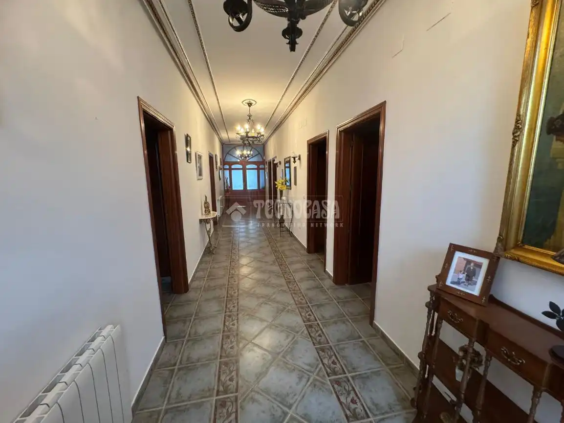 Country homes for sale in Almendralejo  with Air Conditioner and Furnished