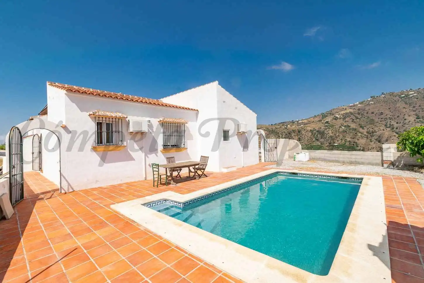 Maison avec piscine à vendre à Cómpeta, imagen 2