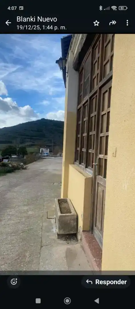 Vista exterior de Planta baixa en venda en Condado de Treviño amb Traster, Moblat i Forn