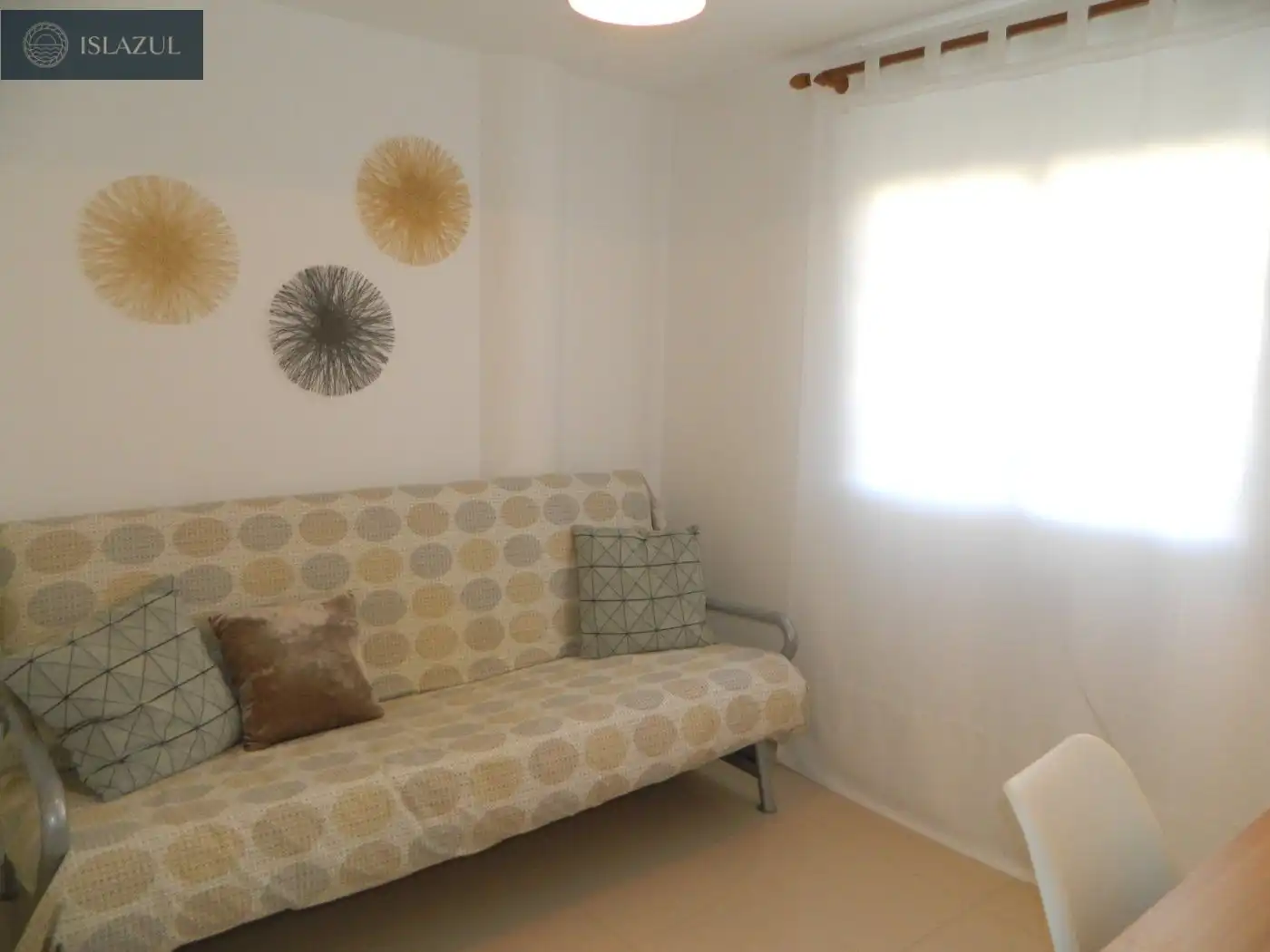 Habitación de Dúplex de alquiler en Isla Cristina con Terraza, Balcón y Piscina comunitaria