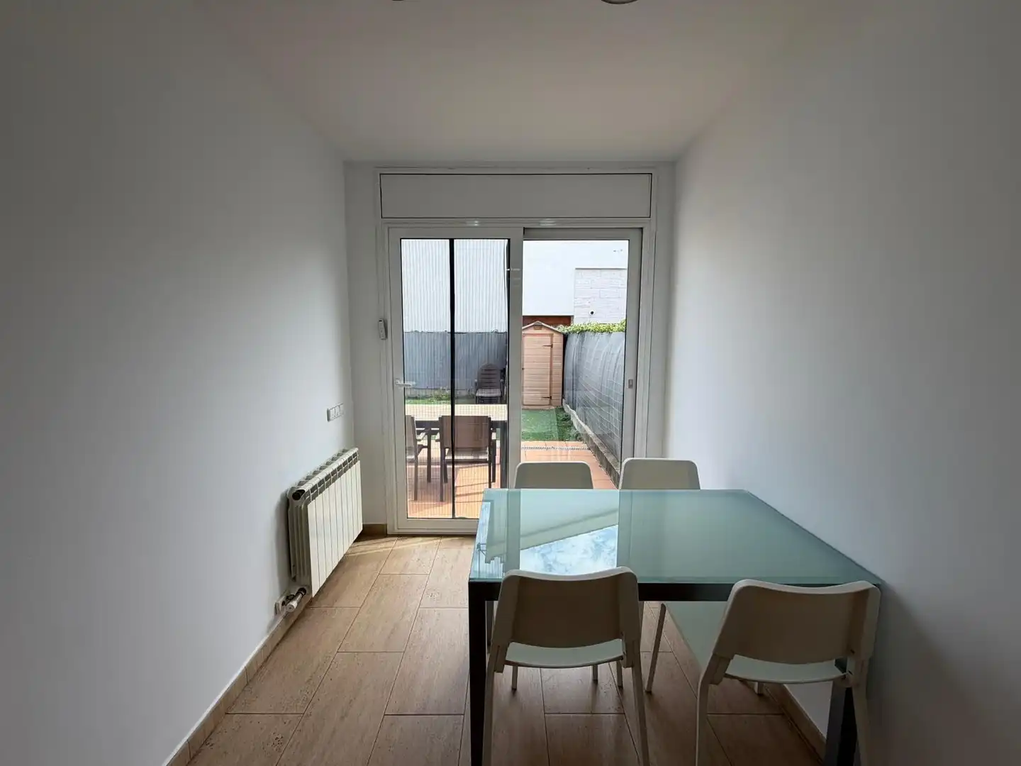 Comedor de Casa adosada de alquiler en Vilablareix con Aire acondicionado, Calefacción y Amueblado
