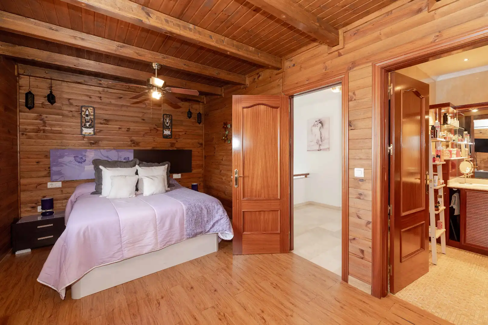 Dormitori de Casa o xalet en venda en Alhaurín de la Torre amb Aire condicionat, Calefacció i Jardí privat