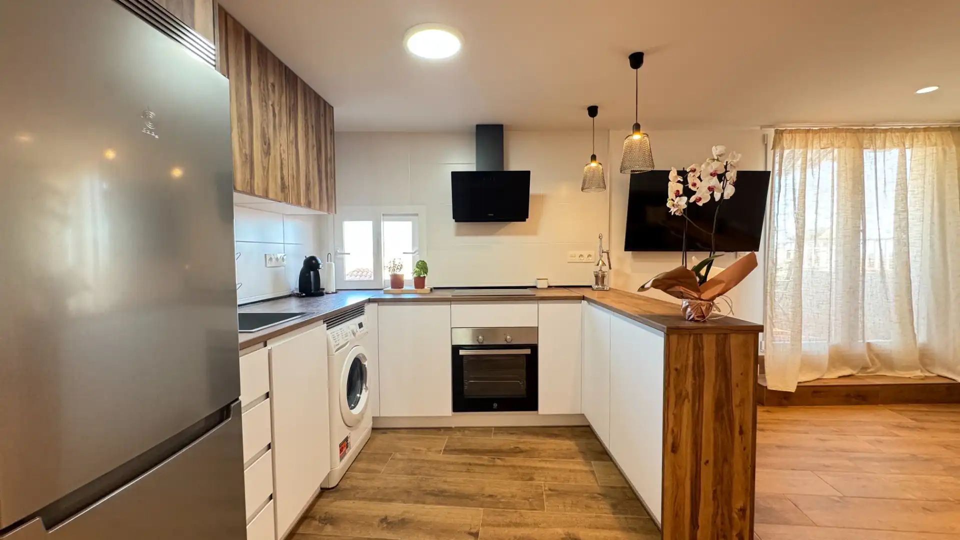 Küche von Wohnung zur Miete in Motril mit Klimaanlage, Parkett und Terrasse