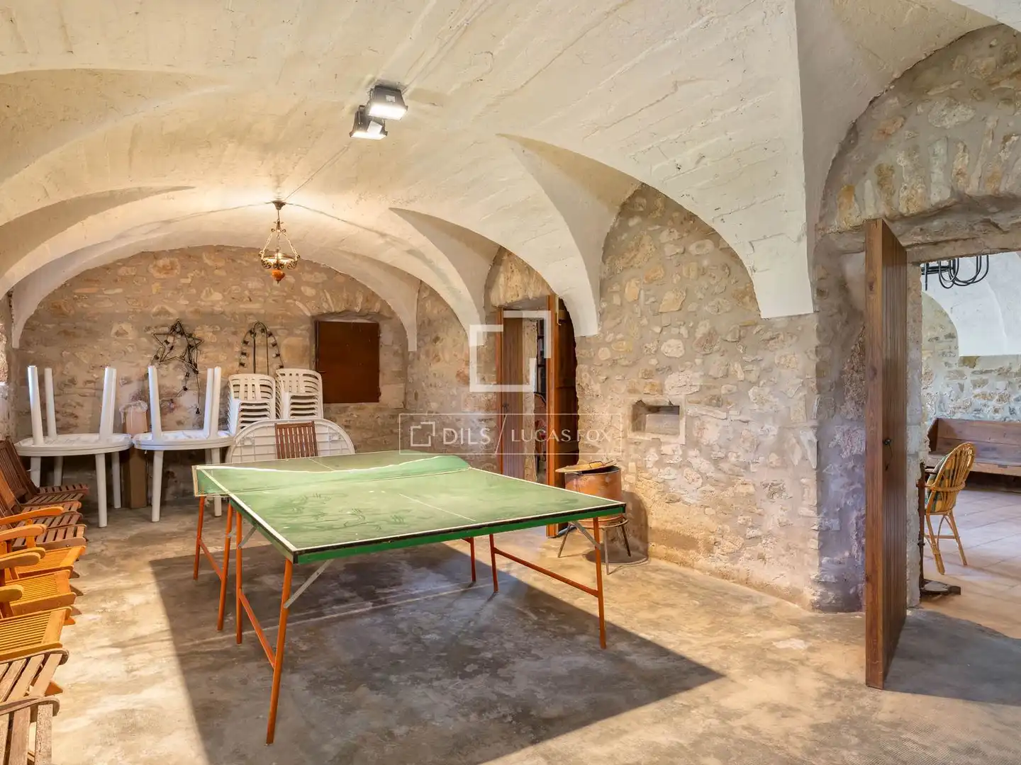 Casa rústica amb terrassa en venda a Banyoles, imagen 52