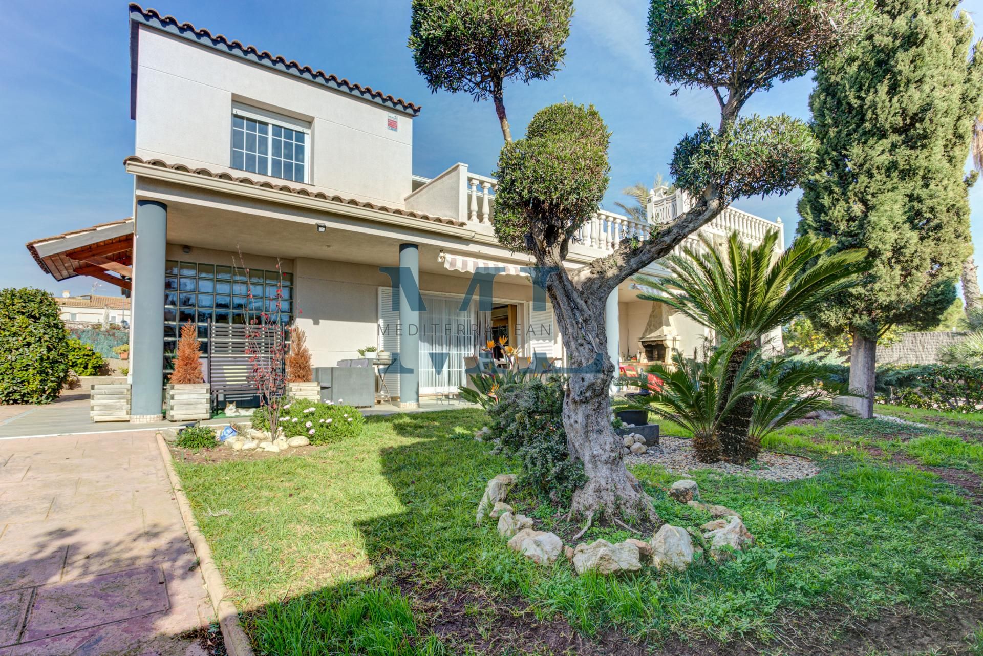 Garden of House or chalet for sale in Cubelles  with Heating and Swimming Pool