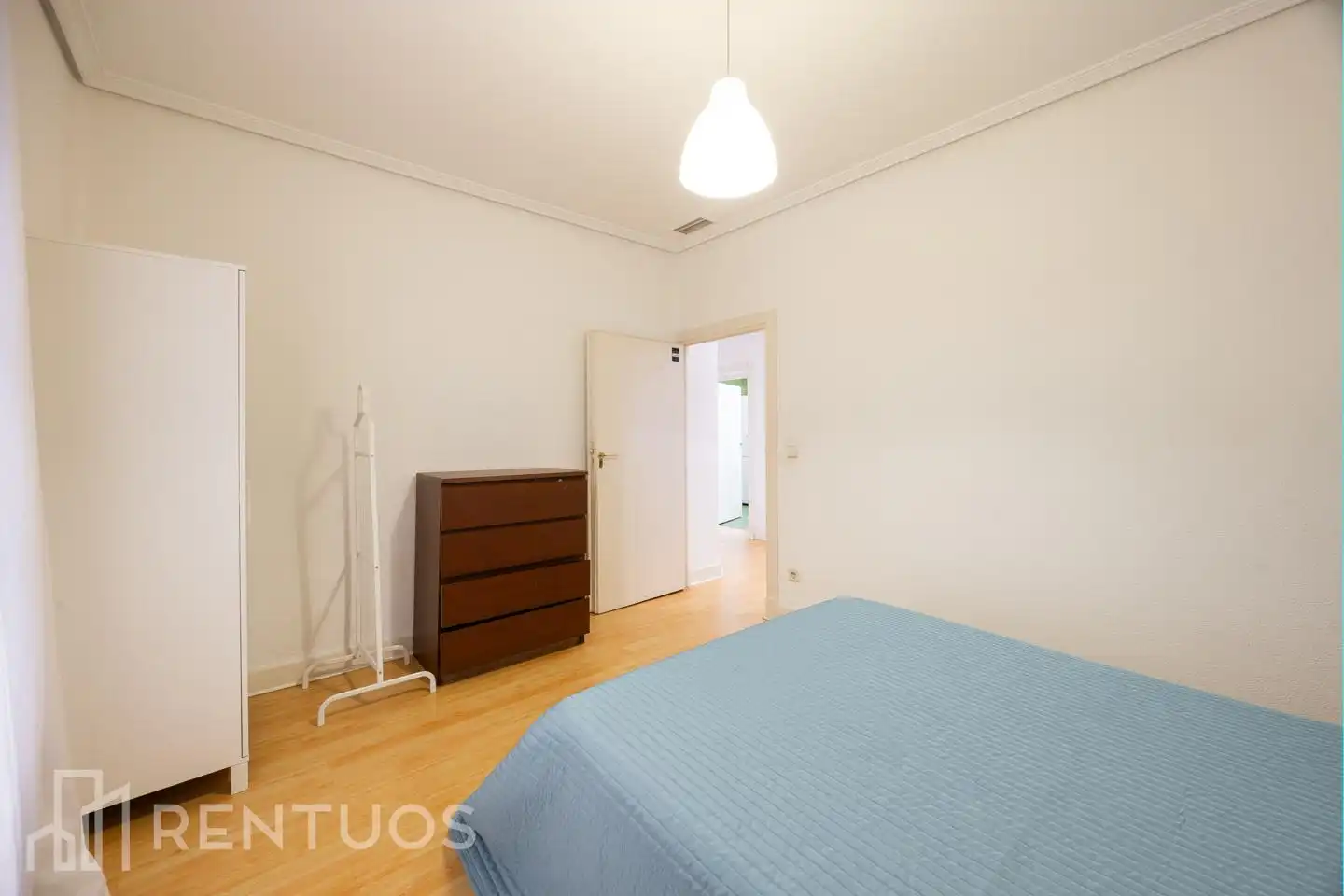 Schlafzimmer von Erdgeschoss zur Miete in Madrid mit Heizung und Möbliert