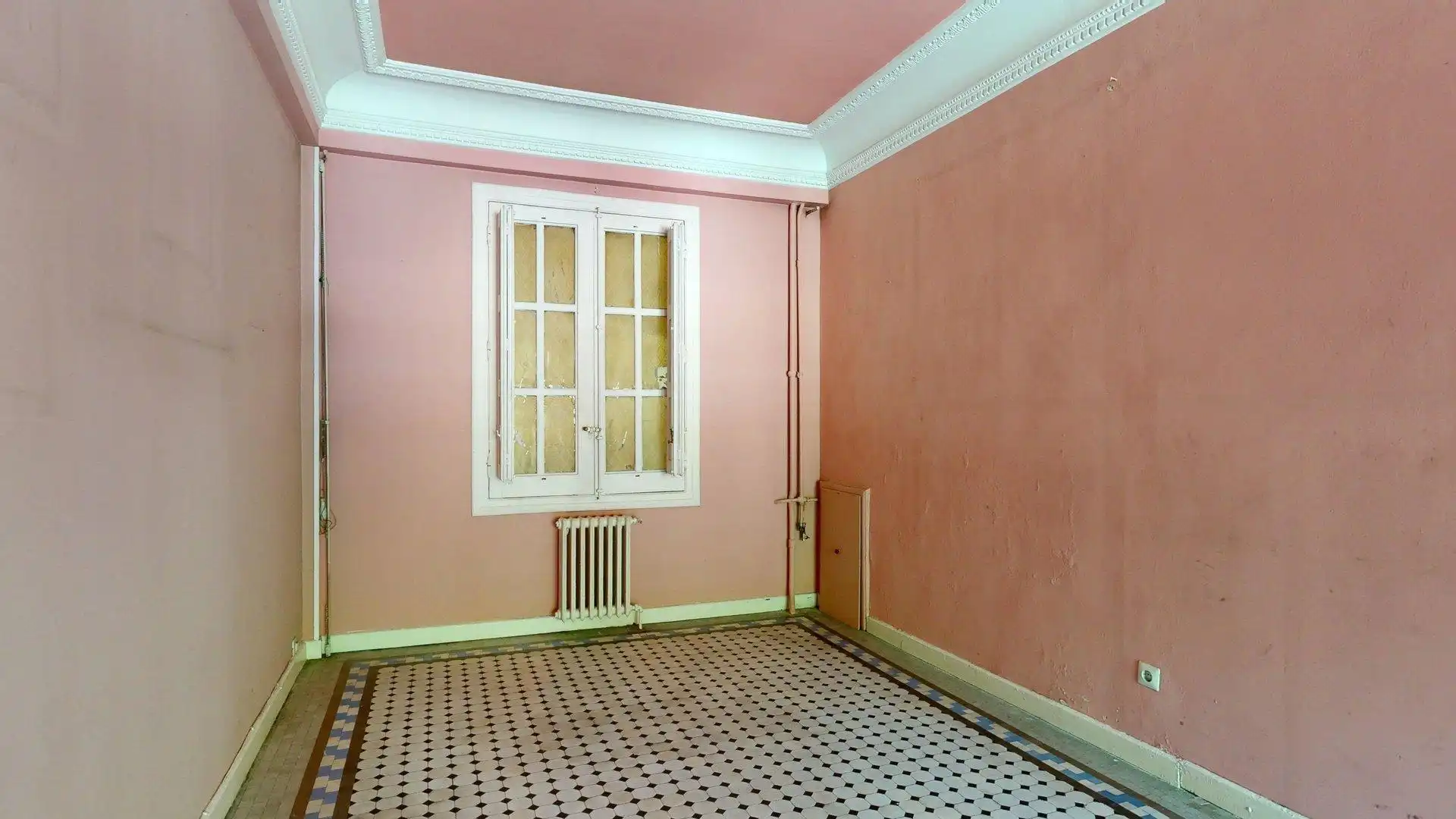 Habitación de Piso en venta en Zaragoza con Calefacción y Trastero