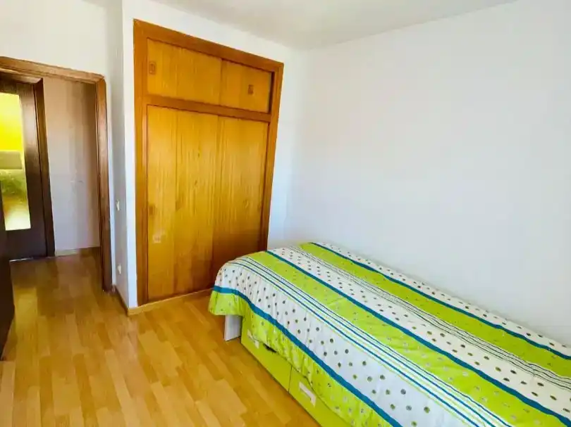 Dormitori de Pis en venda en Madrid amb Aire condicionat, Parquet i Balcó