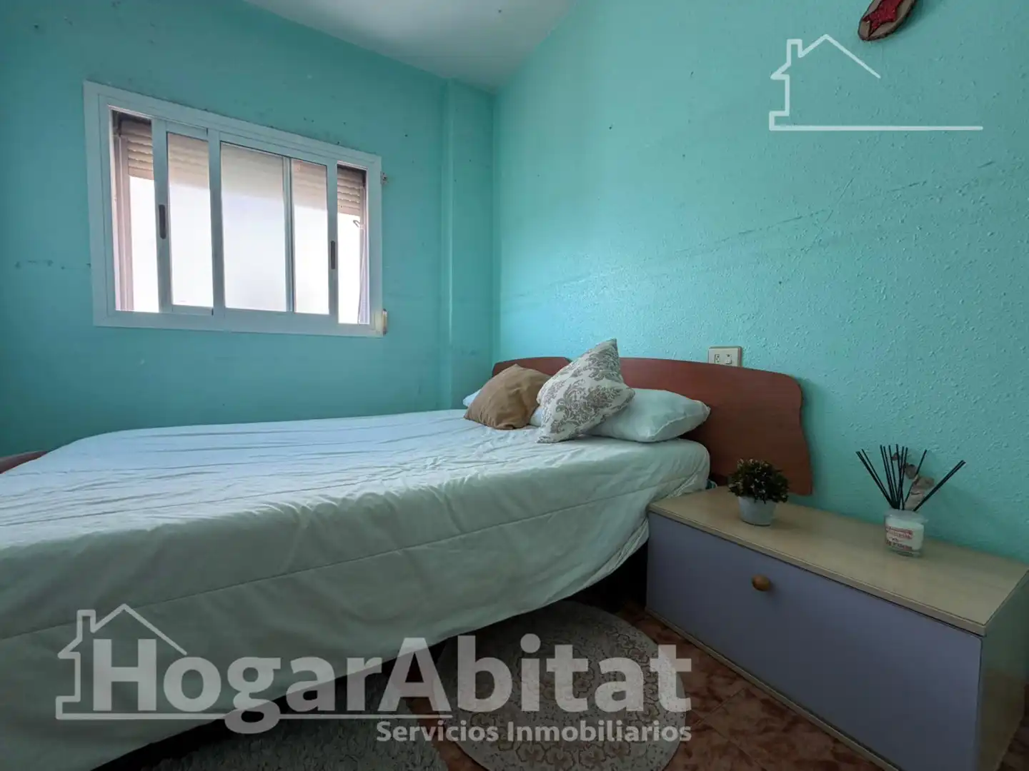 Habitación de Ático en venta en Sagunto / Sagunt con Aire acondicionado, Terraza y Alarma