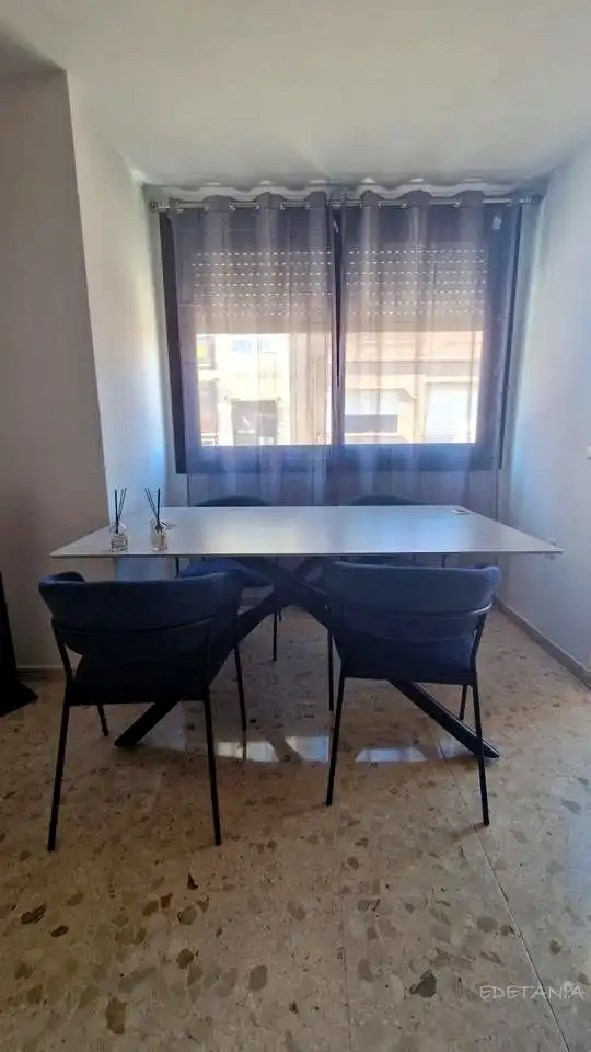 Comedor de Piso de alquiler en Moncada con Terraza, Amueblado y Balcón
