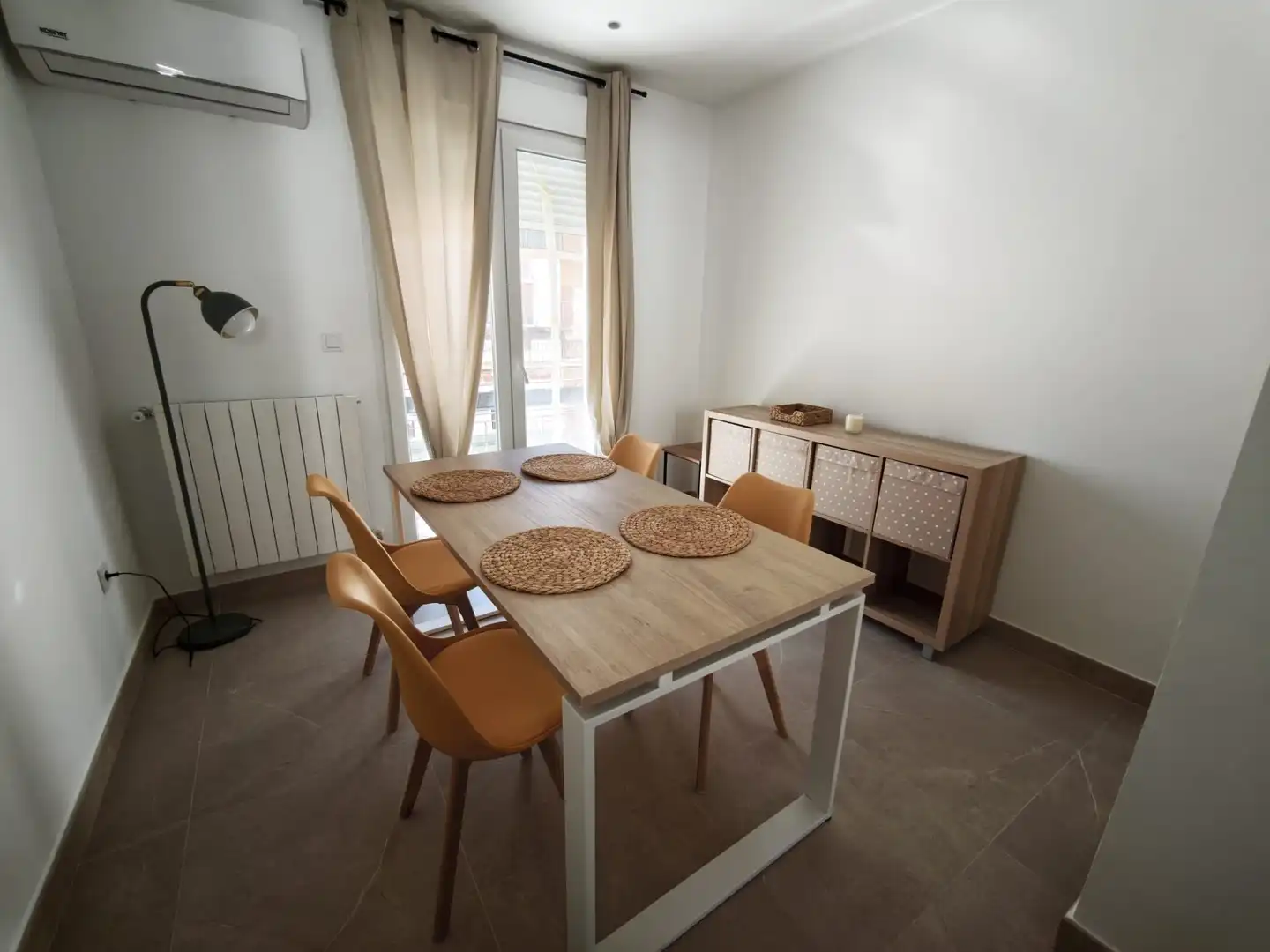 Comedor de Piso para compartir en San Pedro