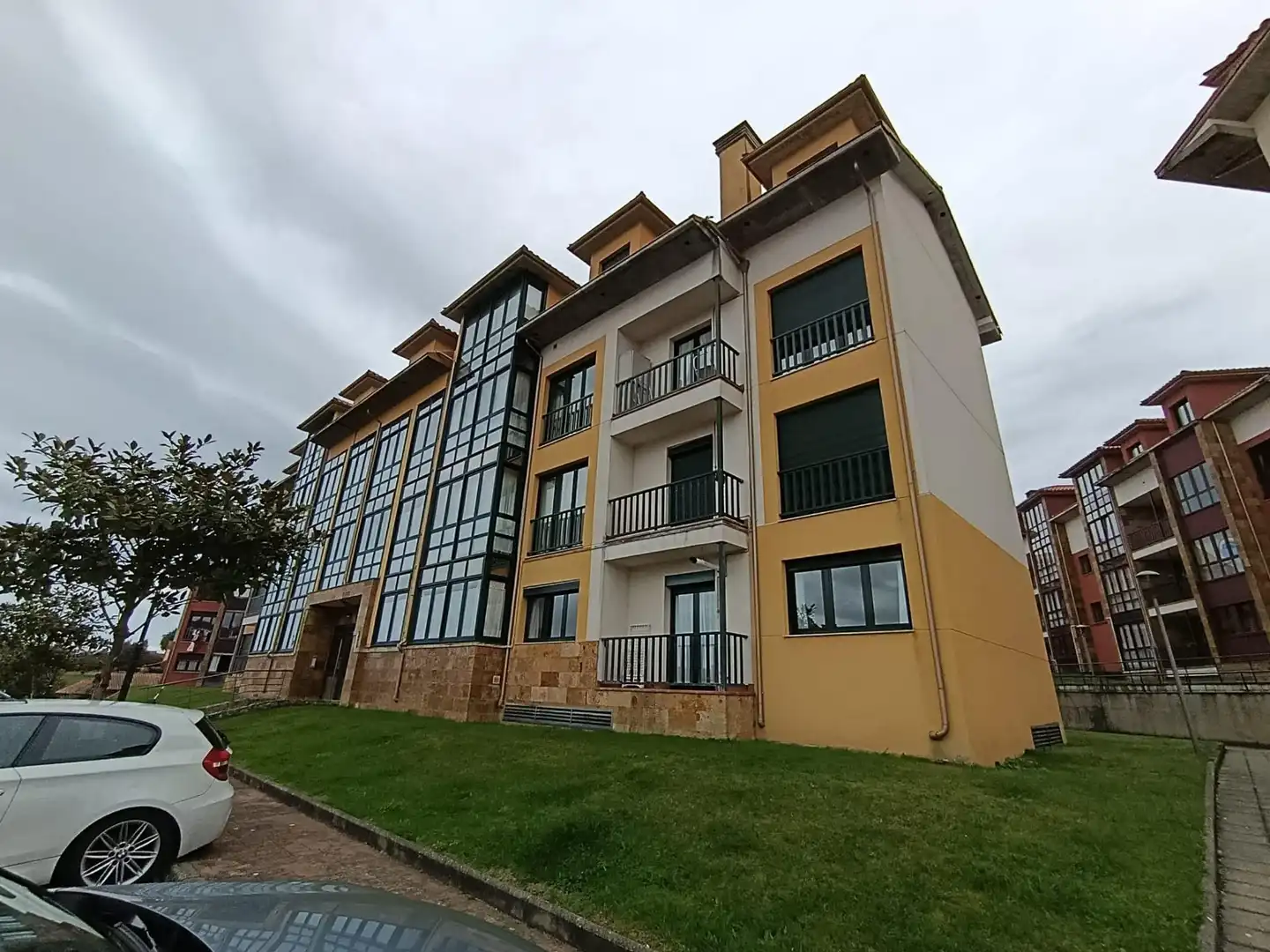 Vista exterior de Piso en venta en Ribadedeva con Calefacción, Trastero y Amueblado