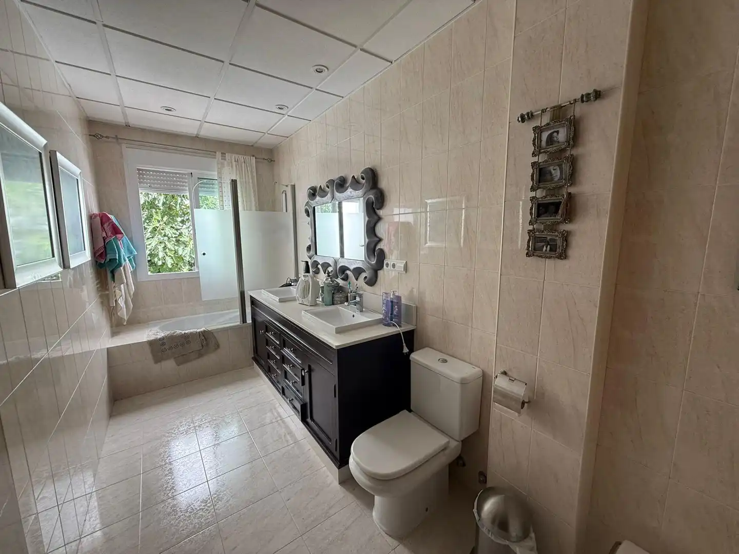 Bathroom of Houses for sale in Morón de la Frontera